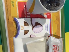 -麦当劳(中二横路店)