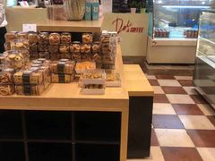 零售区-宁波华侨温德姆至尊豪廷大酒店·多丽美食屋