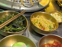 -釜山火炉·海鲜烤肉(紫藤路店)