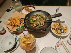 -费大厨辣椒炒肉(沙河万达店)