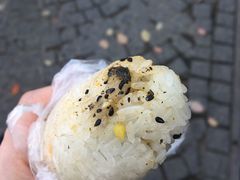 -殷姐糯米包油条