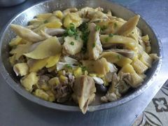 自养的胡须鸡，野生山坑螺，竹筒蒸肉丸，-聚友缘美食农庄