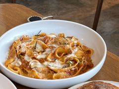BOLOGNESE-ROAST coffee & eatery