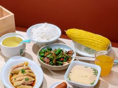 -老乡鸡(上海白玉兰广场店)