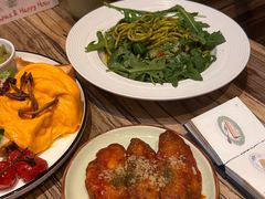 -Common Table · Brunch & Coffee