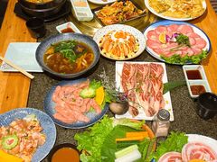 -梦山水日本烧肉(五四广场店)