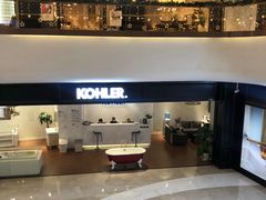 -红星美凯龙国际家居博览中心至尊mall停车场