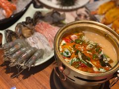冬阴功小火锅-Mr·Fish鱼鲜生海鲜放题(银泰in99店)