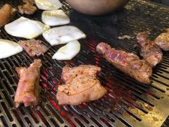 小猪肉-胡四哥特色火盆烧烤(总店)