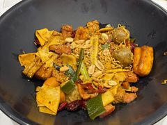 -醉人椒麻辣香锅(王府井喜悦店)