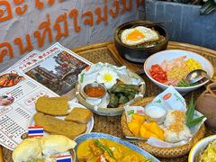 -小小集渔·泰式大排档(太古里香槟店)