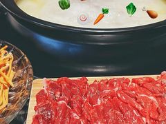 -大匠工房古船木艺术餐厅·猪肚鸡专门店(长白仙岛店)
