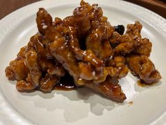 黑蒜糖醋里脊-肆海小川菜酒馆Wine Bistro (青年路店)