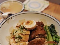 -彩虹站·香港烧腊茶餐厅