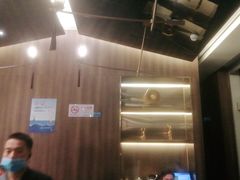 -捞王锅物料理(上海世茂广场店)