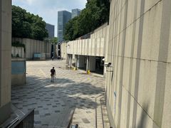 -东方体育中心(地铁站)