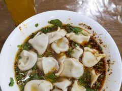 酸汤牛肉水饺-回坊马二饺子馆