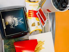 -麦当劳(呼市新华东街店)