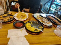 -老东镇啤酒屋海鲜加工·蒸汽海鲜·海鲜烧烤(台东店)