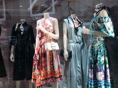 -PRADA普拉达(国际广场店)