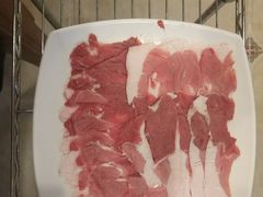 手切羊腿肉-情忆草原涮肉馆