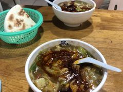 -邢老三肉丸糊辣汤(西安总店)