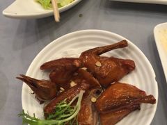 -御花园·粤菜·海鲜火锅(中山公园店)