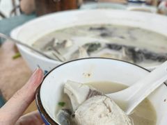 鱼头汤-塘径小院农家食府