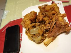 -吴记酱骨炖菜馆(西大直街店)
