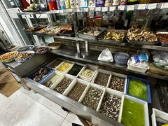 -超越海鲜屋(飞龙物业店)