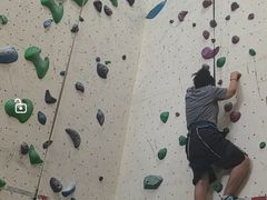 -问山MountQuest攀岩馆