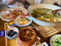 -芸南道·过桥米线(昆明老街旗舰店)
