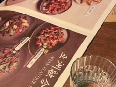 -来龙里 精致 东南亚餐室(万象城店)