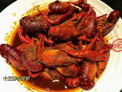 -叶派龙虾•招牌香辣蟹·海鲜(中海国际店)