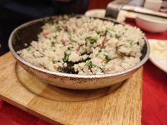 -侬佳蒸菜馆(听潮店)