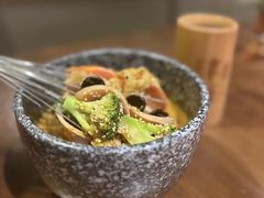 -肆海小川菜酒馆Wine Bistro (青年路店)