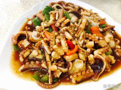 -渔中舟海鲜大排档(普陀沈家门店)