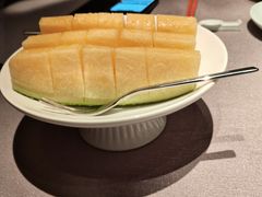 -左庭右院鲜牛肉火锅黑金店(陆家嘴中心店)