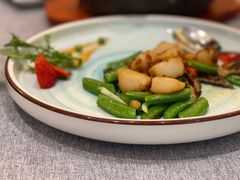 荷兰豆炒干贝-得丘礼享谷·玉兰苑