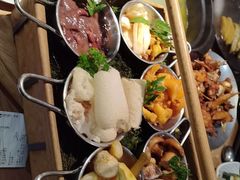 -一朵菌·野生菌探索家火锅(南亚店)