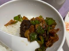 擂辣椒海参小炒肉-京参園海鲜餐厅