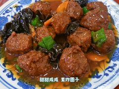 -义隆素菜馆(百年老店)