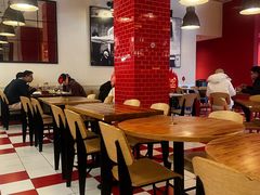 -城市大道红炉披萨烘焙坊