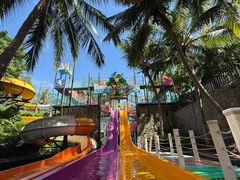 -三亚湾海居铂尔曼度假酒店