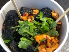 -黑色经典臭豆腐·湖南特产(坡子街特产局店)