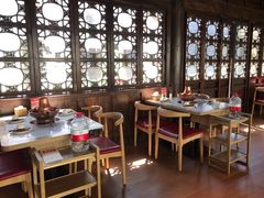 大堂-东门口涮肉·砂锅·烤串(老门东店)
