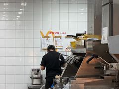-麦当劳(徐汇漕溪北路百脑汇店)