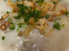 -香港新发烧腊茶餐厅(万象店)