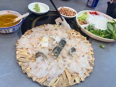 -官塘陈记鱼生·潮汕砂锅粥·牛肉火锅(潮枫路总店)