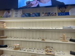 -无界眼镜MaxLess(南翔印象城店)